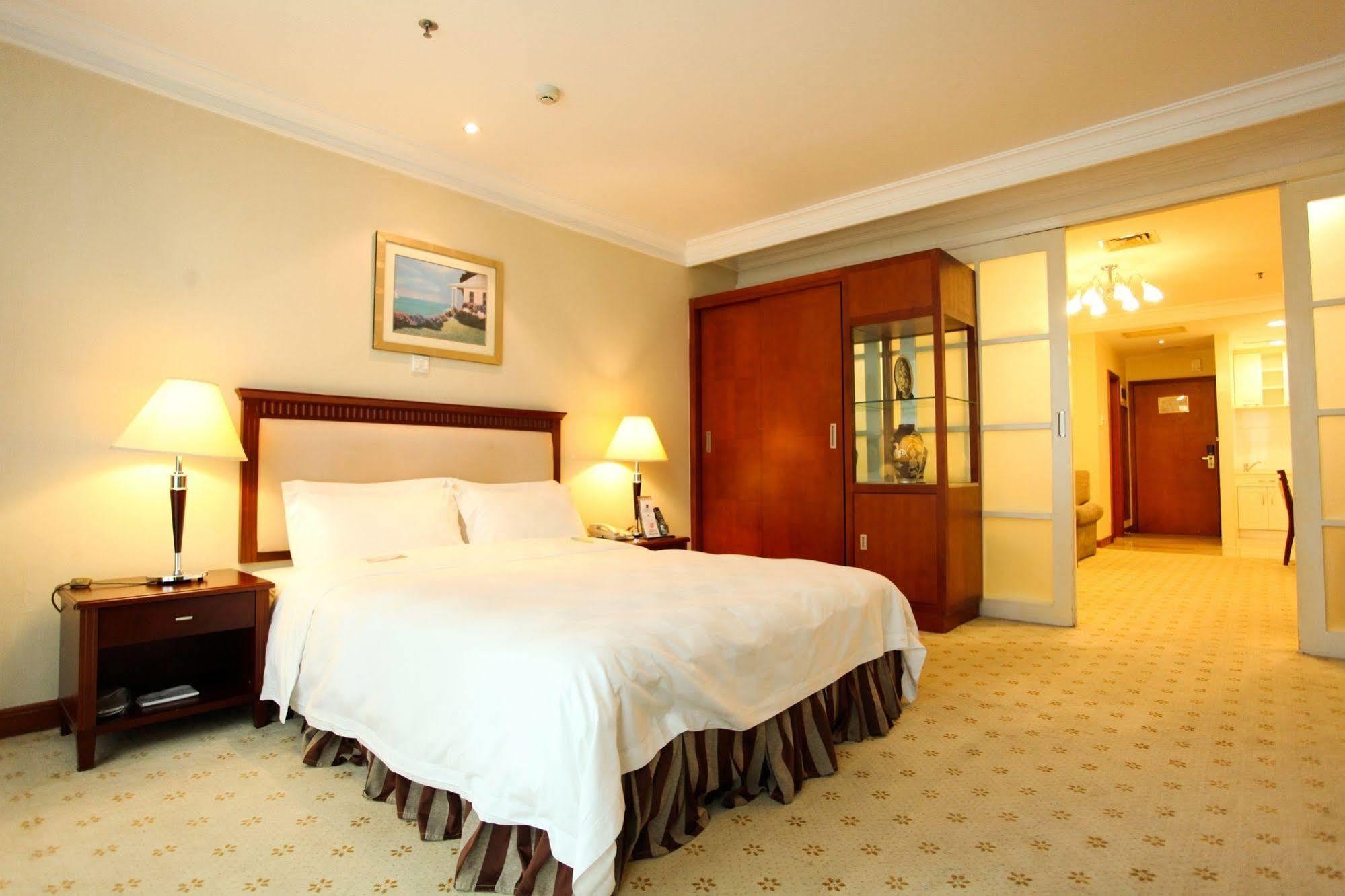 Shenzhen Dongmen Metropark Suites Hotel Экстерьер фото